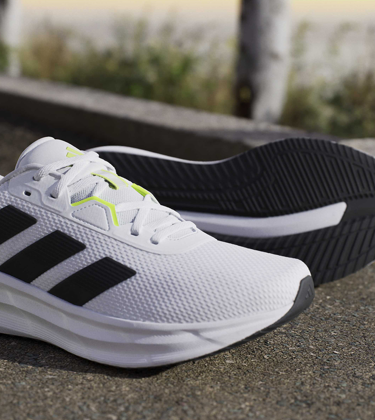 GALAXY 7 Stripe Detail Lace-Up Running Shoes