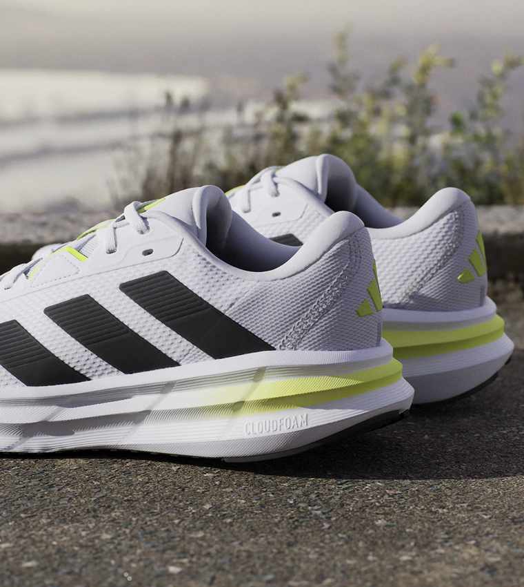 GALAXY 7 Stripe Detail Lace-Up Running Shoes