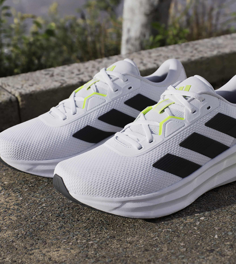 GALAXY 7 Stripe Detail Lace-Up Running Shoes