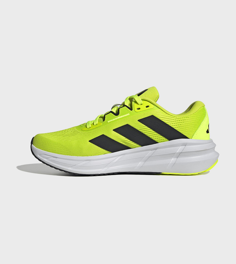 QUESTAR 3 Stripe Detail Lace-Up Running Shoes