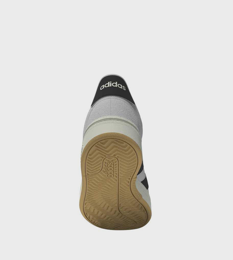 سنيكرز غراند كورت ألفا برباط