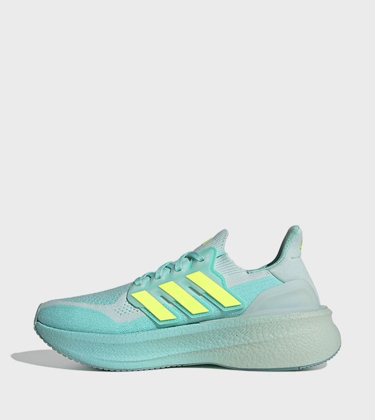 حذاء جري ألترا بوست 5 برباط