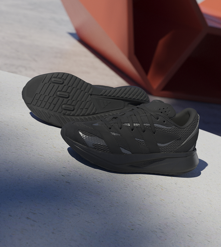 LIGHTBLAZE Mesh Lace-Up Sneakers