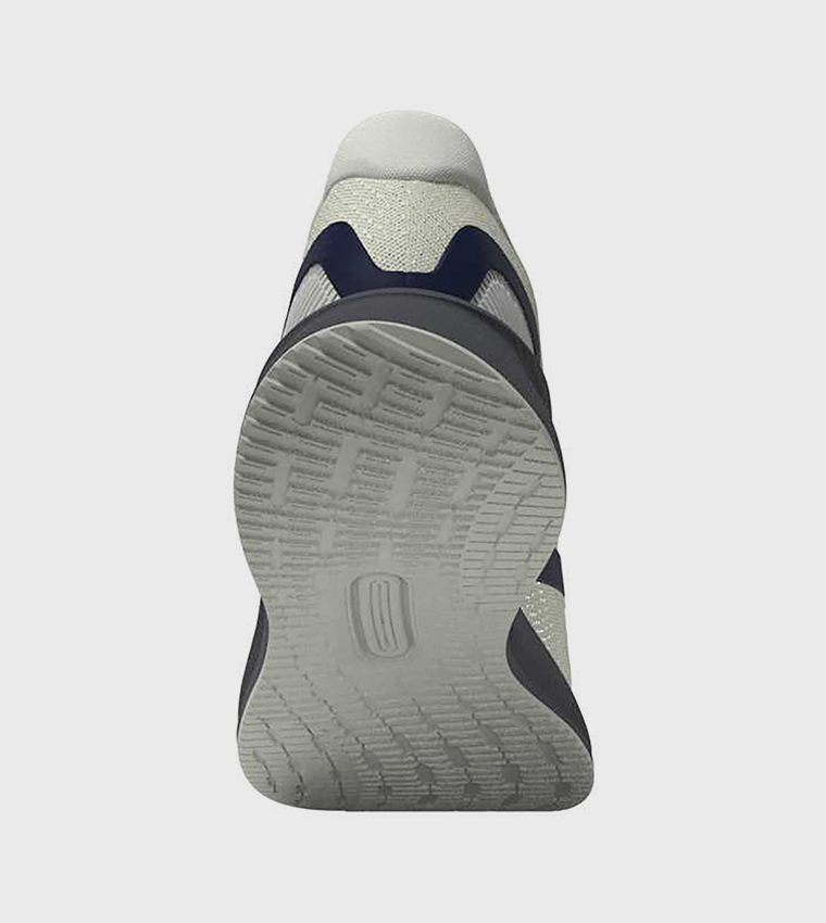 حذاء رن فالكون 5 مخطط برباط