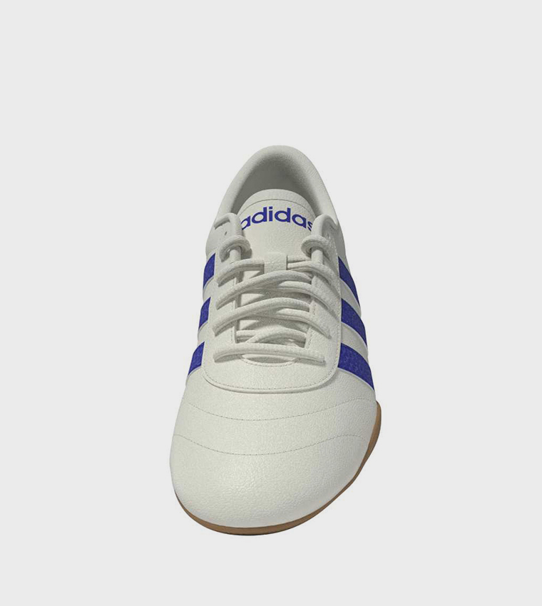 GRAND COURT Low Top Sneakers