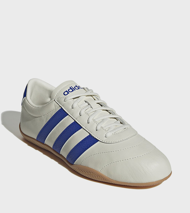 GRAND COURT Low Top Sneakers