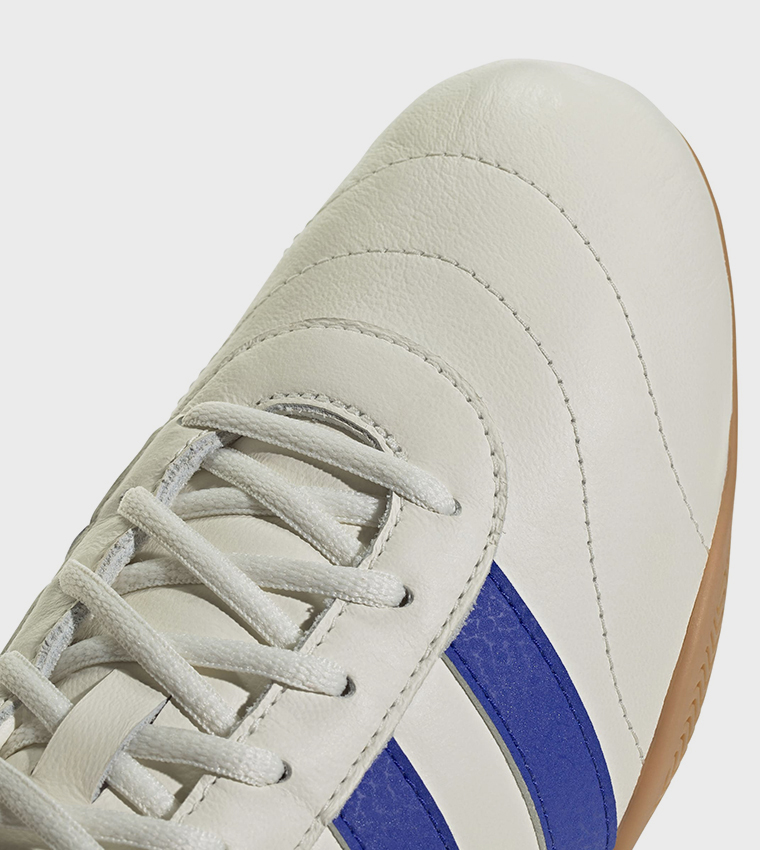 GRAND COURT Low Top Sneakers