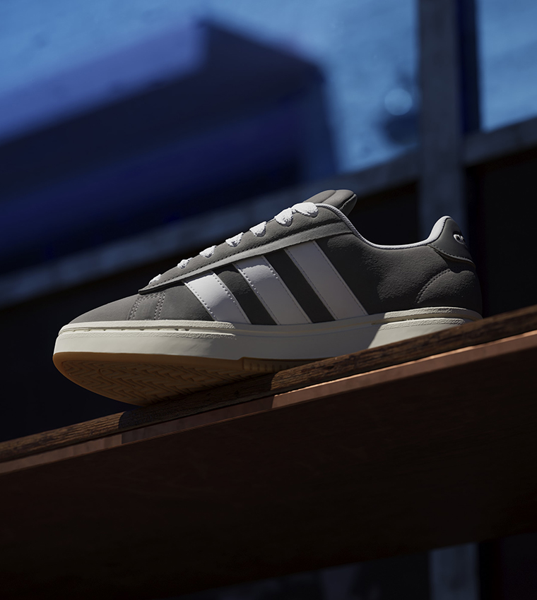 GRAND COURT ALPHA Lace Up Sneakers