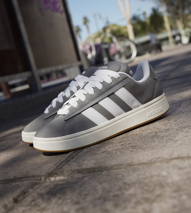 GRAND COURT ALPHA Lace Up Sneakers