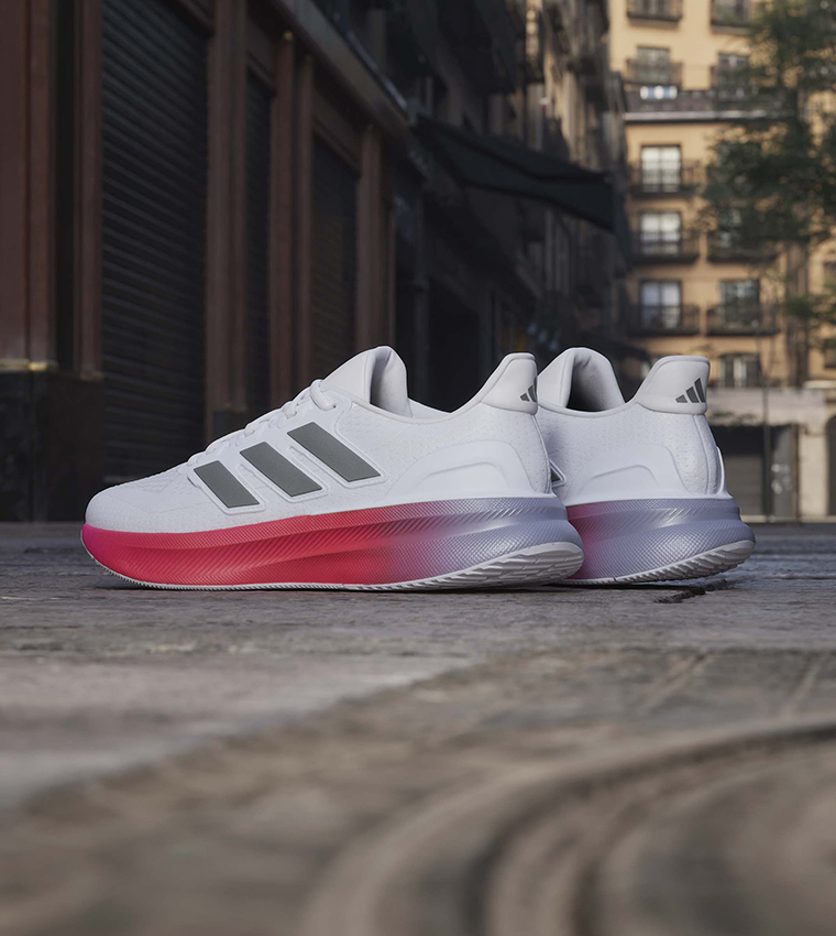 حذاء جري ألترا رن 5 برباط