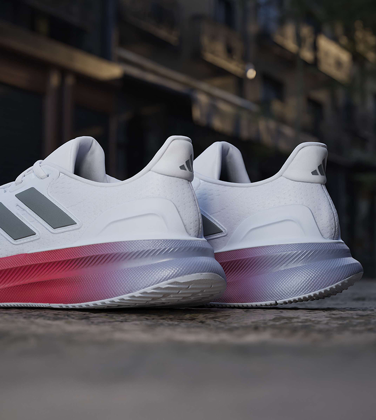 حذاء جري ألترا رن 5 برباط