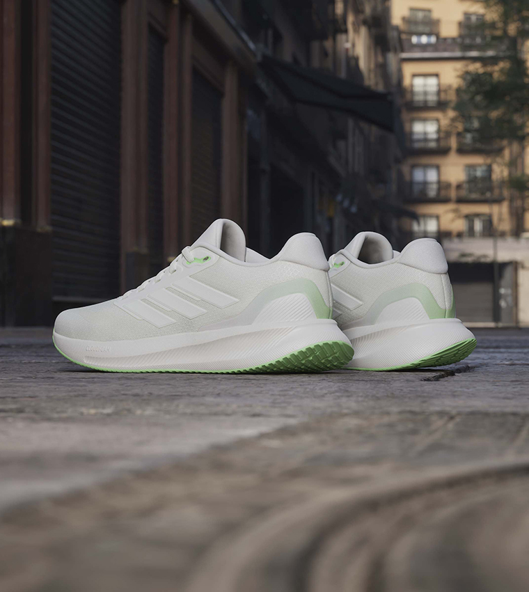 RUNFALCON 5 Lace Up Running Shoes