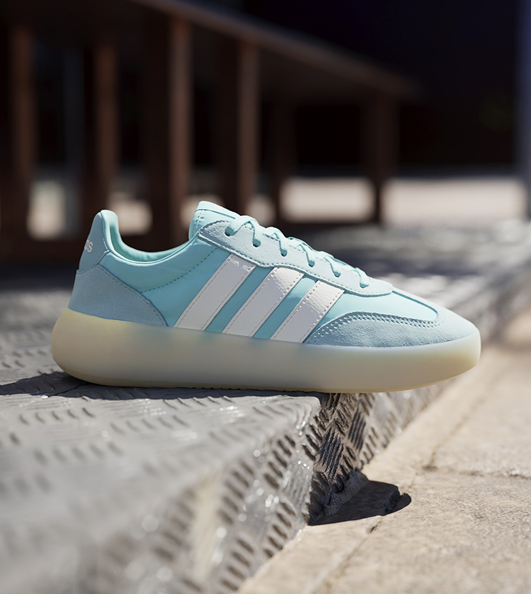 BARREDA DECODE Lace Up Sneakers