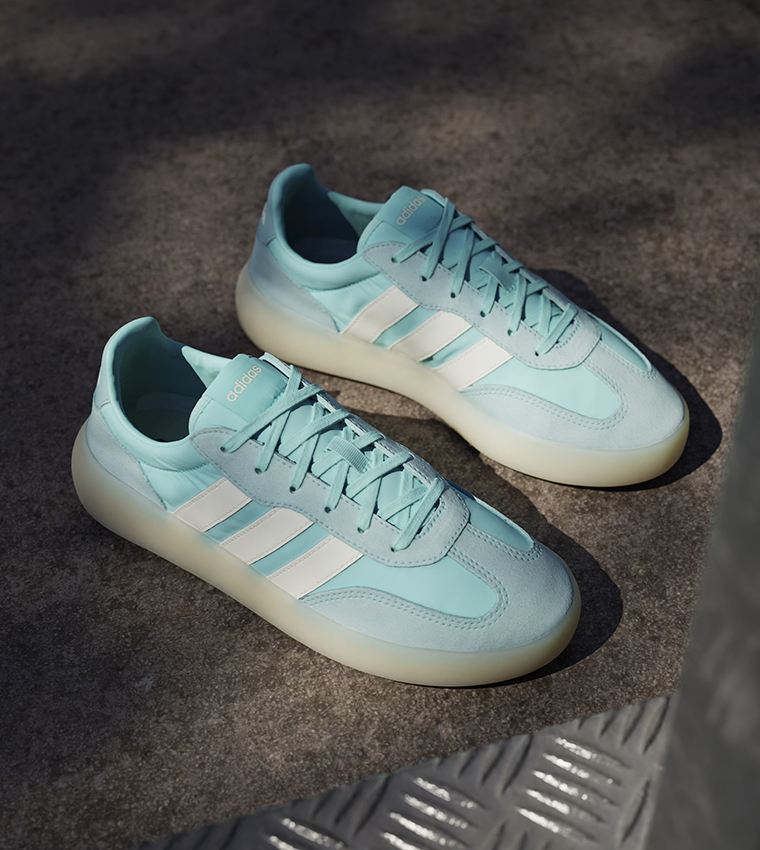 BARREDA DECODE Lace Up Sneakers