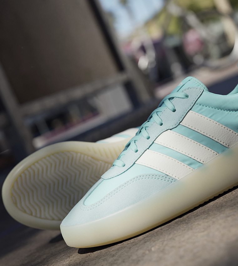 BARREDA DECODE Lace Up Sneakers