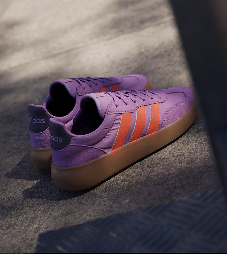 BARREDA DECODE Lace Up Sneakers