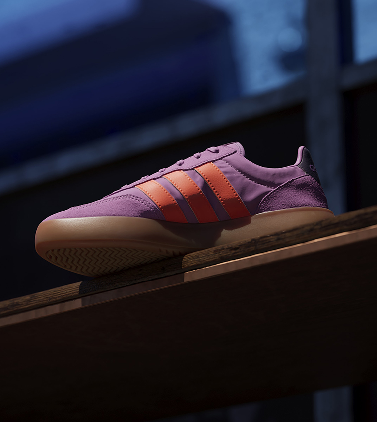 BARREDA DECODE Lace Up Sneakers