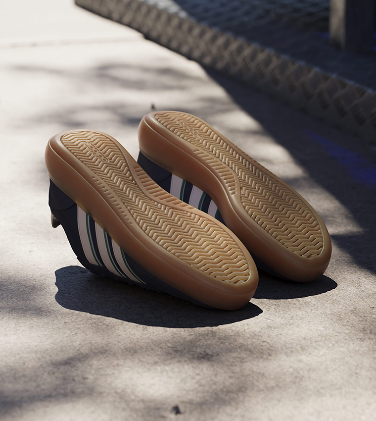 سنيكرز باريادا ديكود برباط