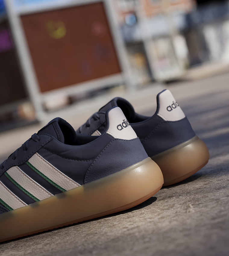 سنيكرز باريادا ديكود برباط