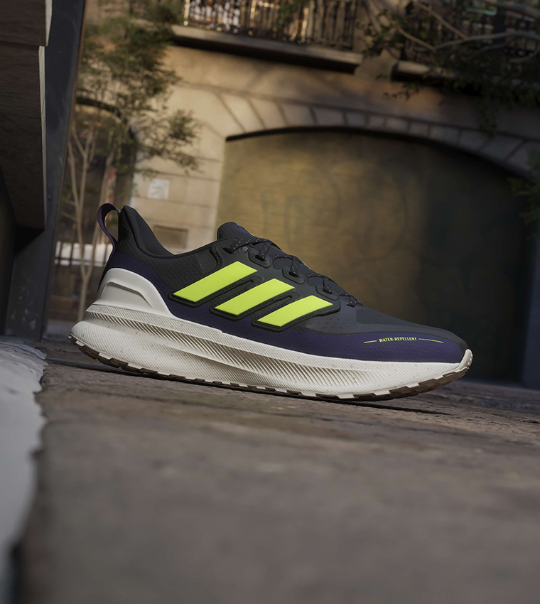 ULTRARUN 5 TR Lace Up Running Shoes