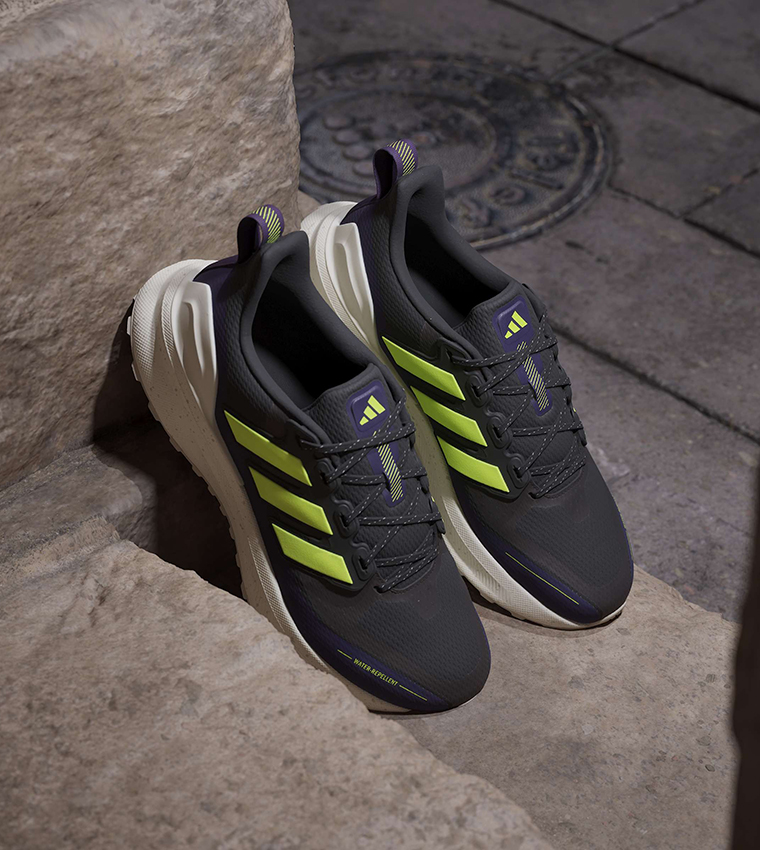 ULTRARUN 5 TR Lace Up Running Shoes