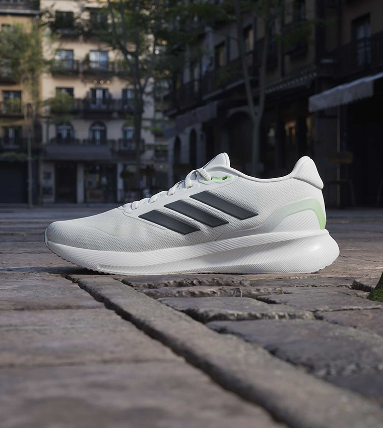 RUNFALCON 5 Lace Up Running Shoes