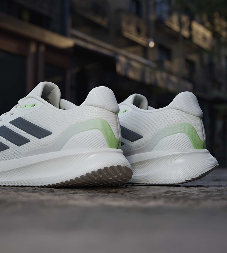 RUNFALCON 5 Lace Up Running Shoes