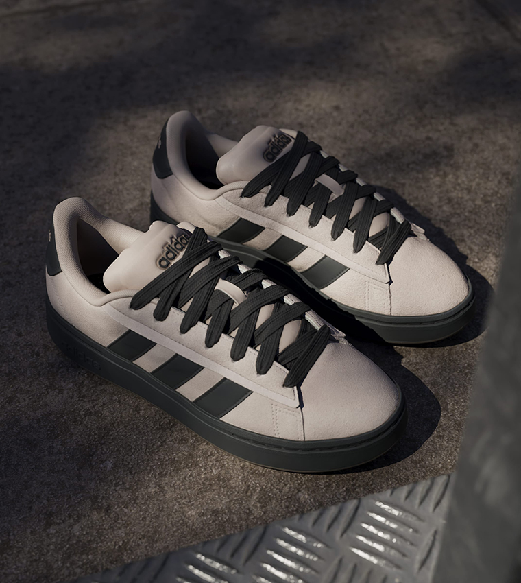 GRAND COURT ALPHA Lace Up Sneakers