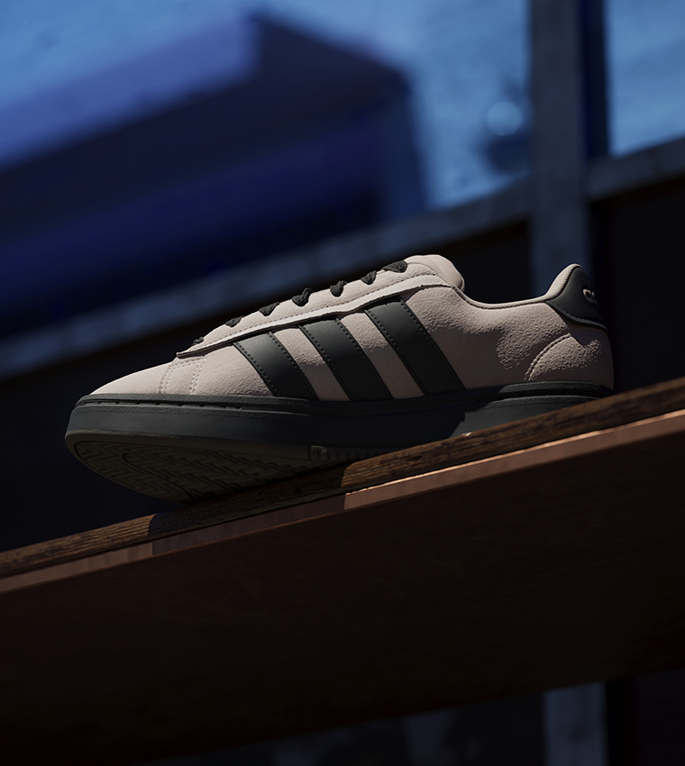 GRAND COURT ALPHA Lace Up Sneakers