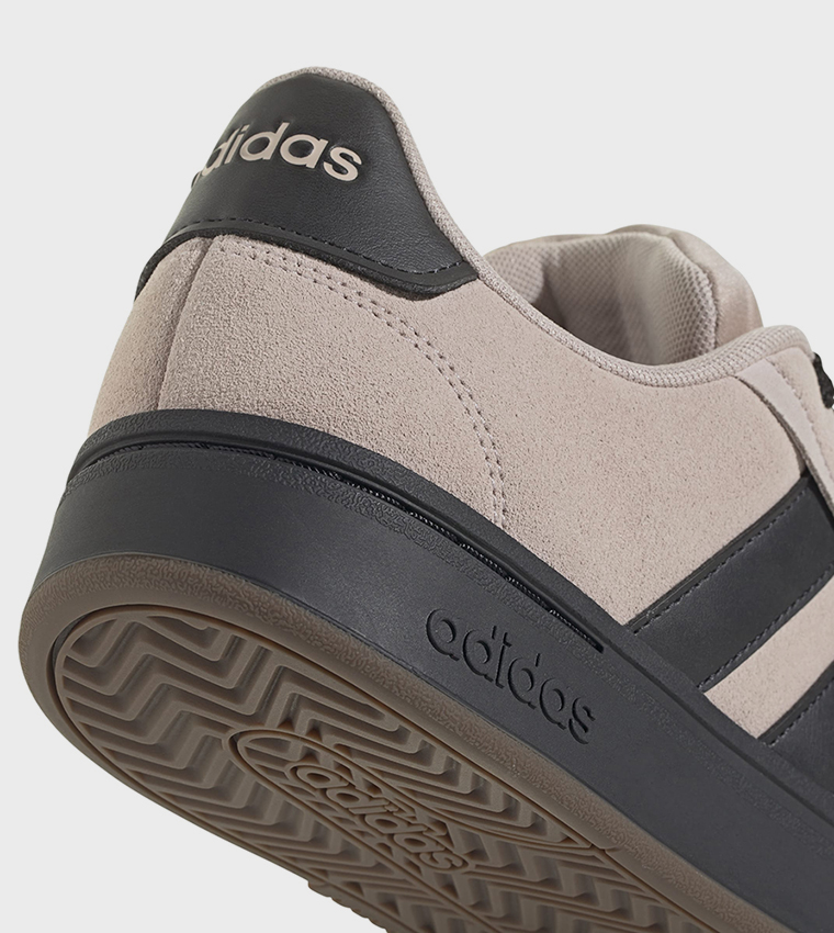 GRAND COURT ALPHA Lace Up Sneakers