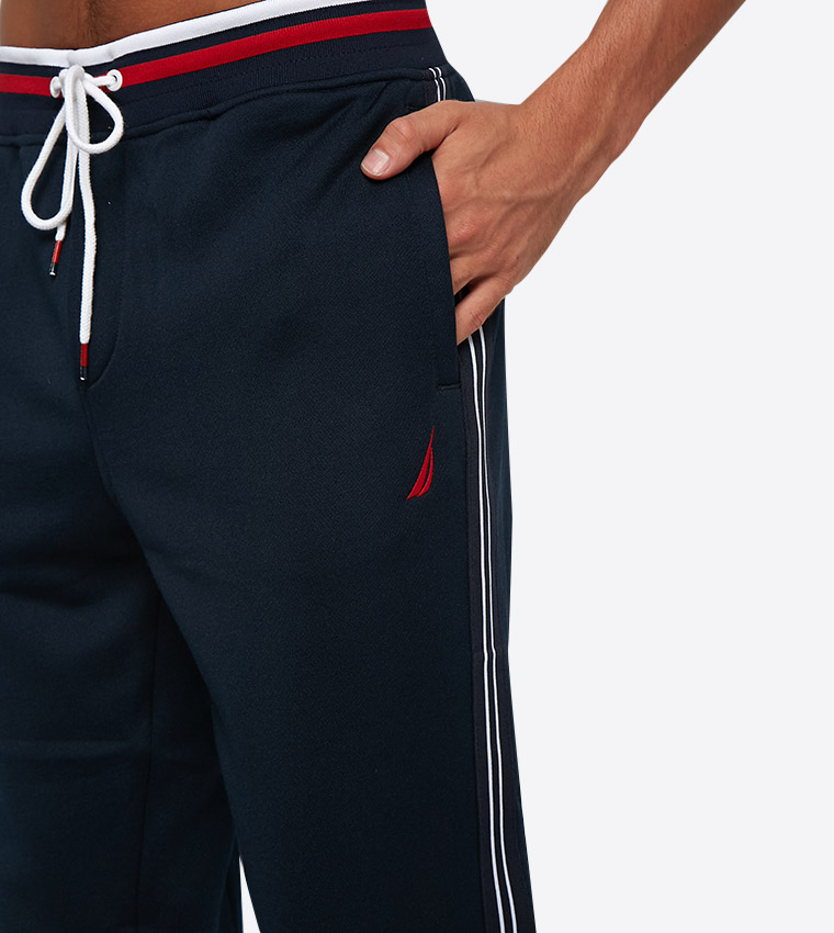 بنطال رياضي بلون كحلي