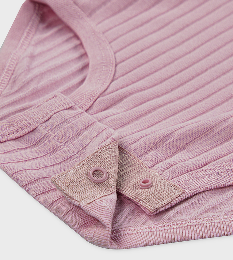 فستان مرن بكم مكشكش