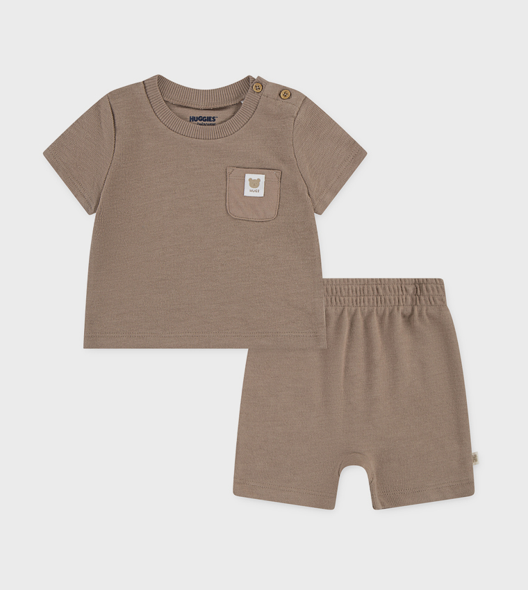 طقم ملابس بأكمام قصيرة 