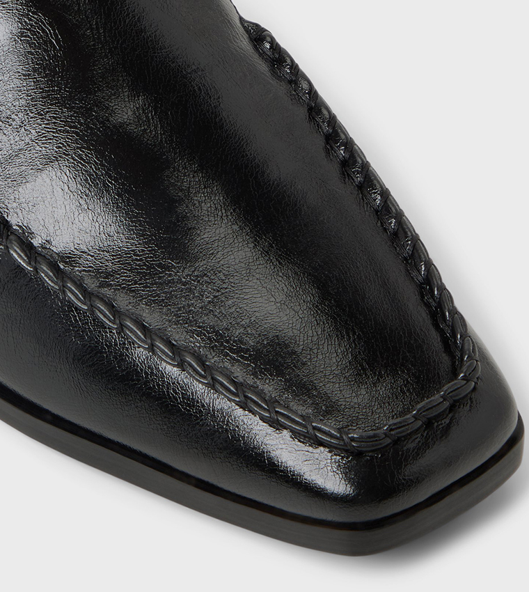 KAYLYN Textured Loafers