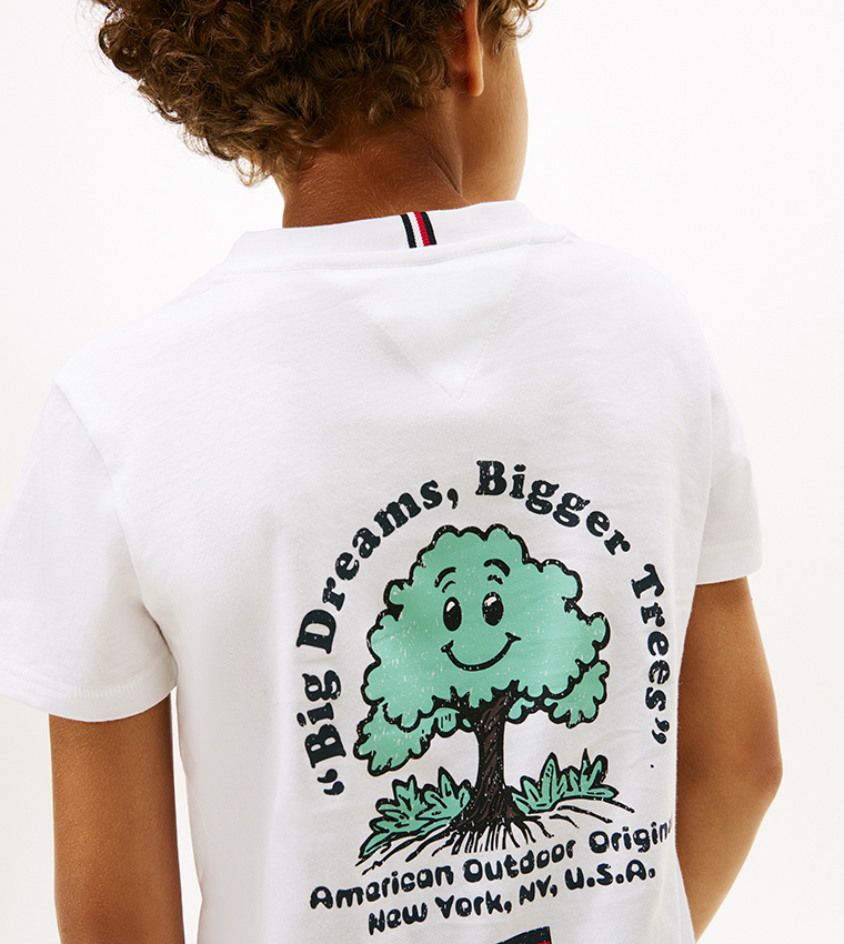 تيشيرت بقبة مستديرة بطبعة شعار