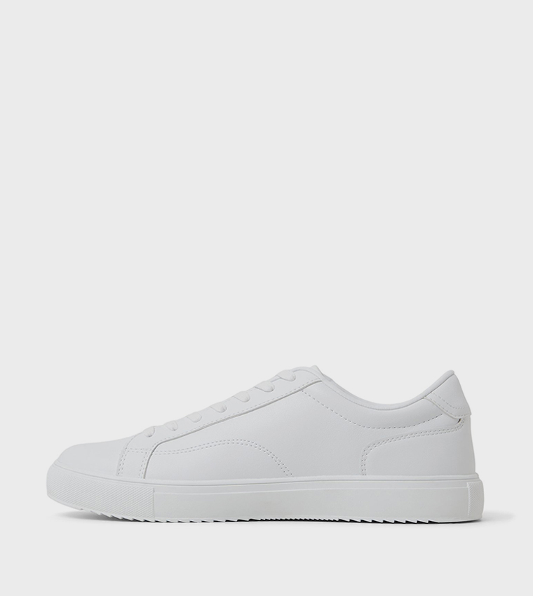 KELLOWAY Lace-Up Sneakers