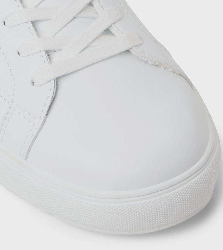 KELLOWAY Lace-Up Sneakers