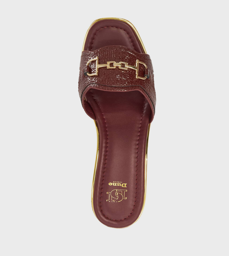 KINDLY Metal Detail Wedge Sandals