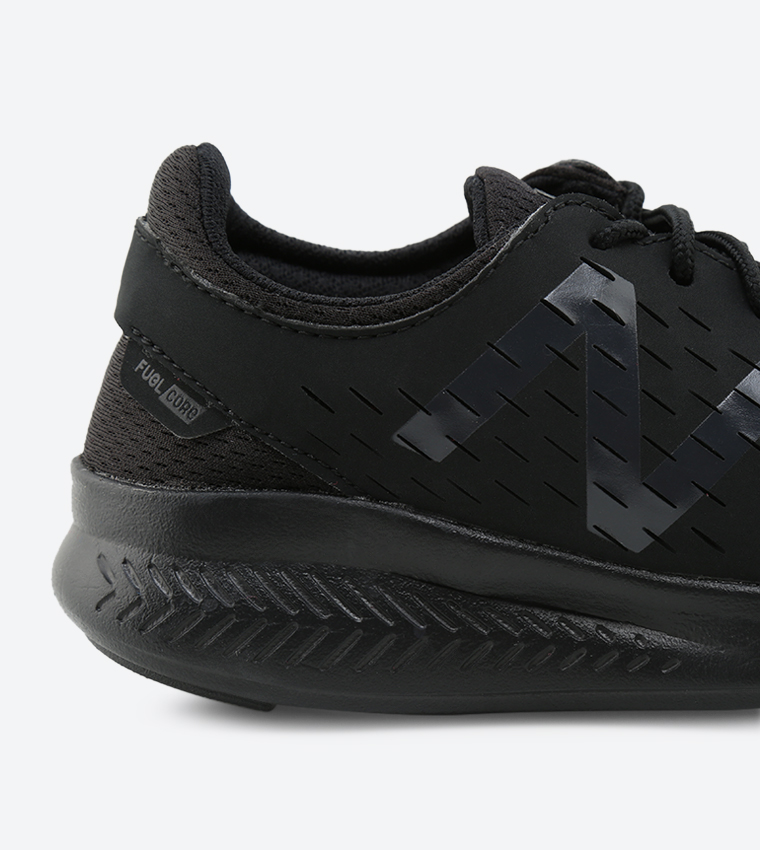 Strobe Sneakers - Black - KJCSTBGY