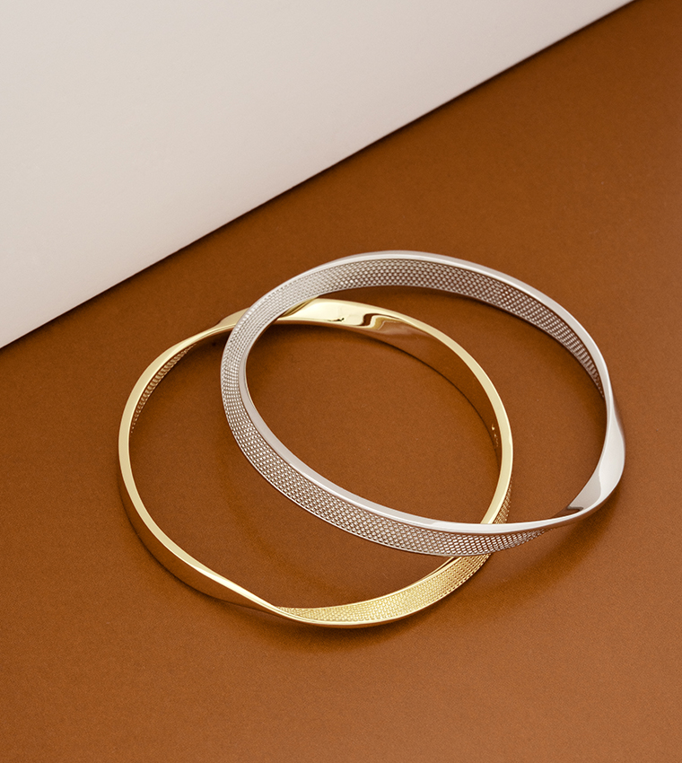 Textured Twist Narrow Bangle