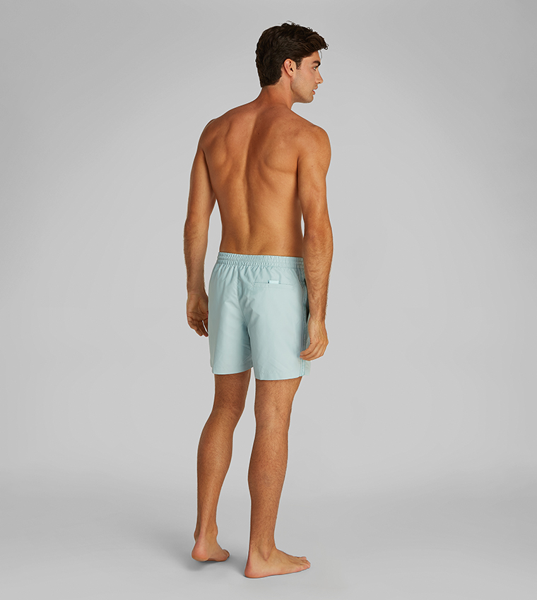 شورت سباحة برباط