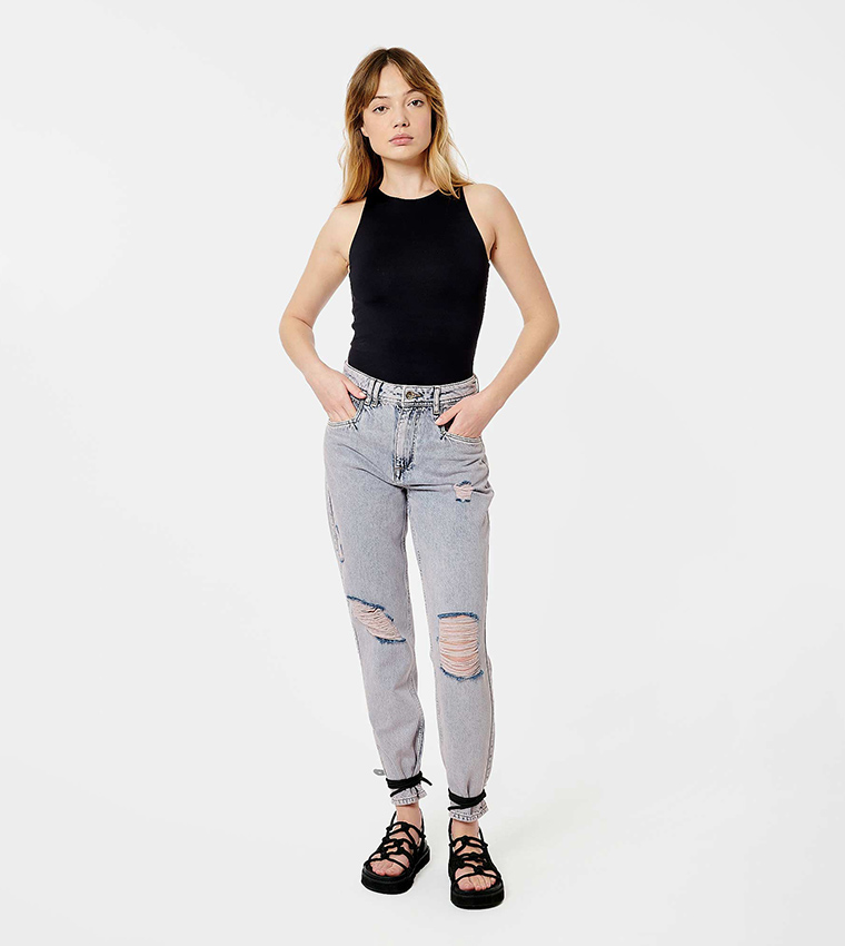 Tipped Mom Fit Jeans