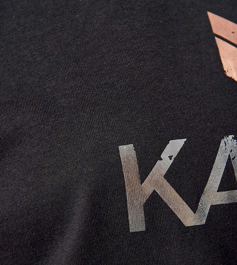 Logo Detail Short Sleeves T-Shirt