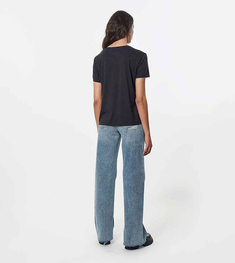 Logo Detail Short Sleeves T-Shirt