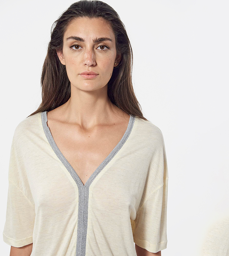 V-Neck Short Sleeves T-Shirt