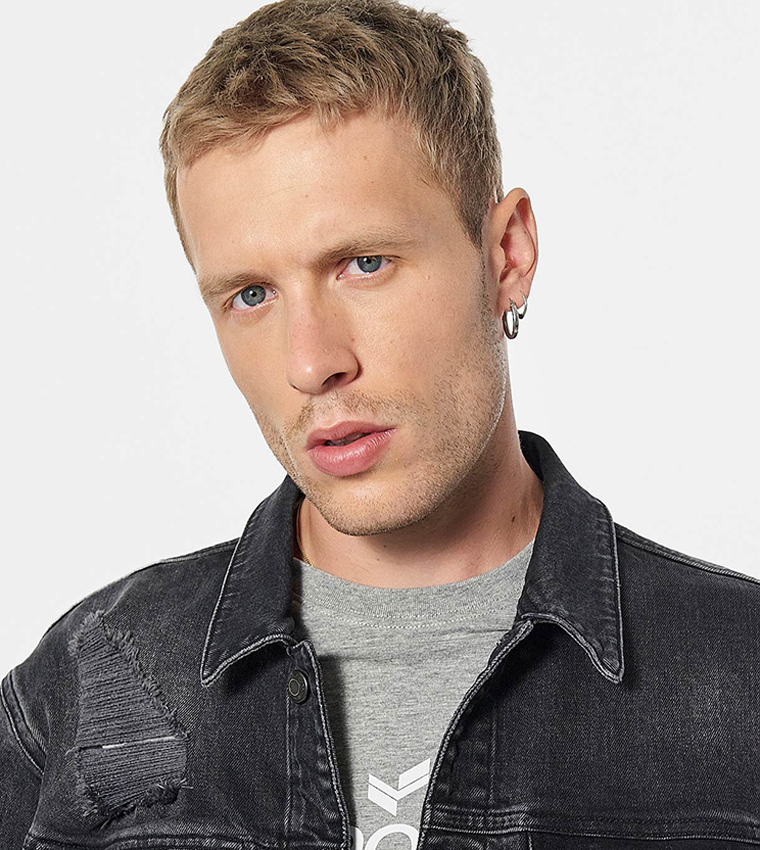 جاكيت دينيم 