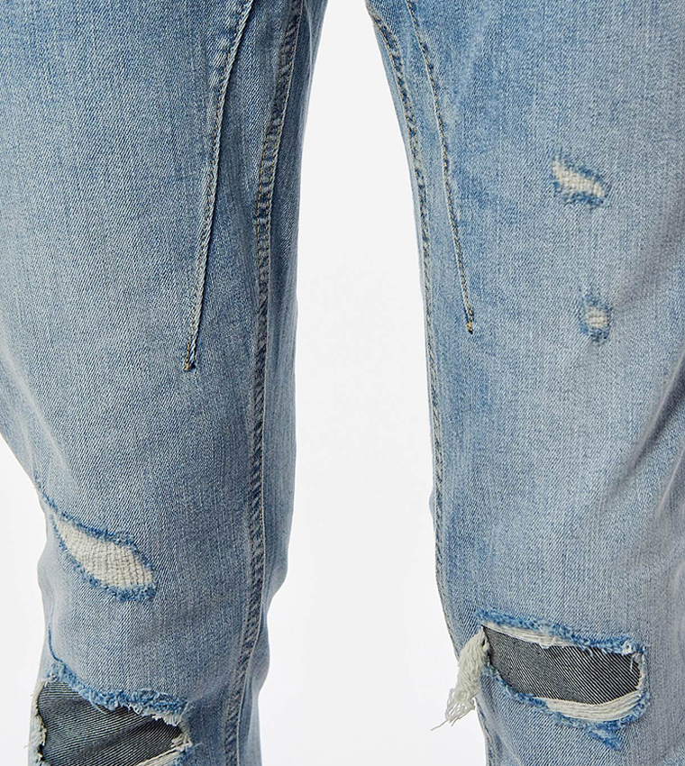 Ripped Detail Skinny Fit Jeans