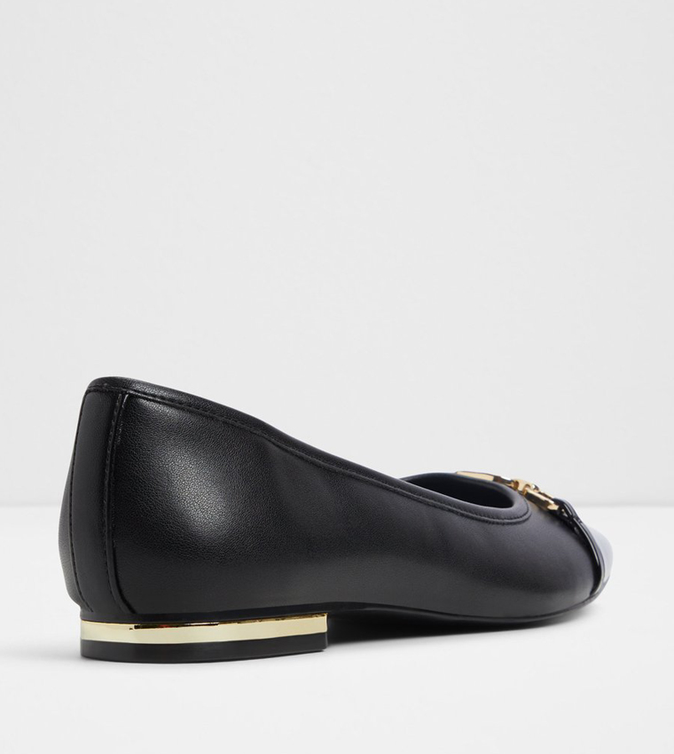 KRISHELLE Textured Pointed Toe Ballerinas