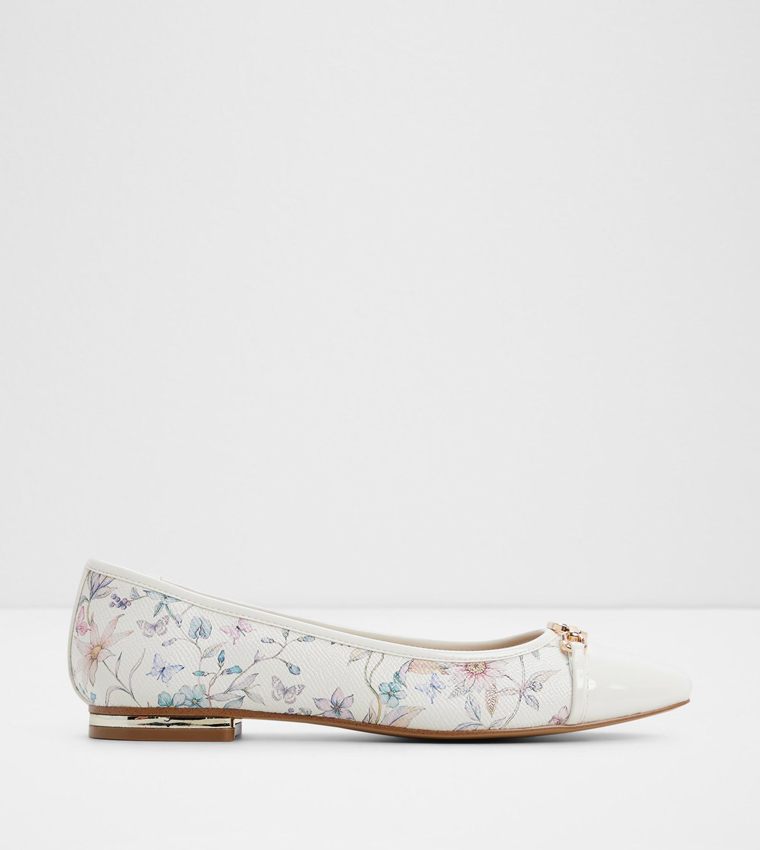 KRISHELLE Printed Pointed Toe Ballerinas