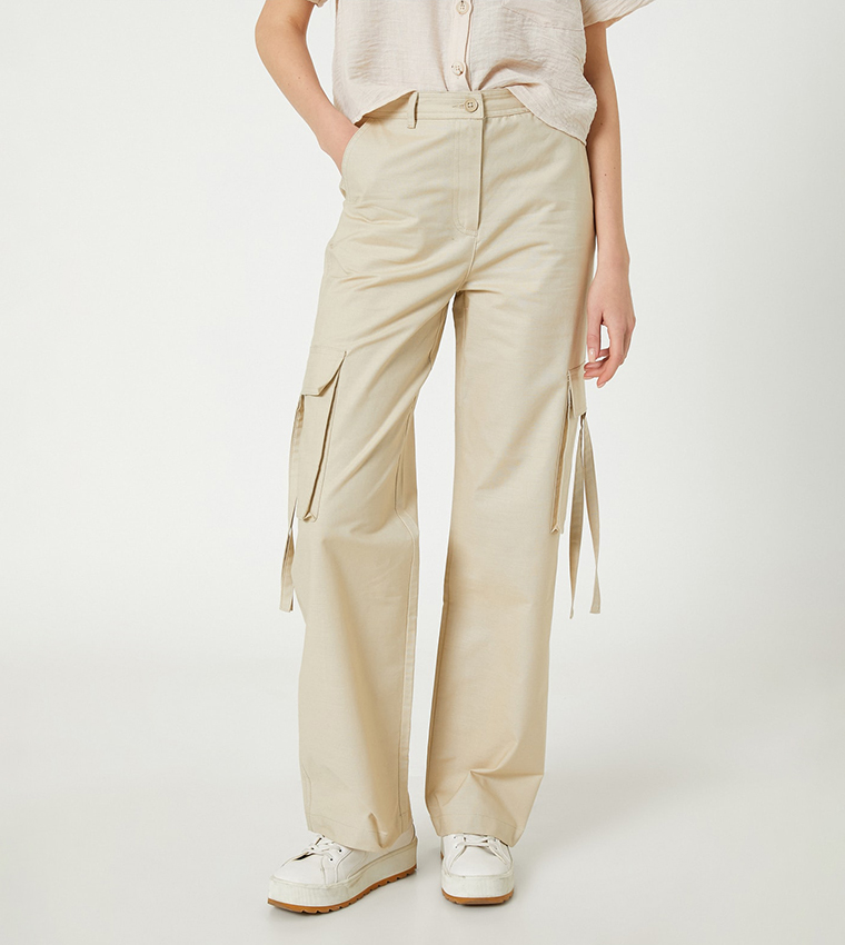 Solid Straight Fit Cargo Pants